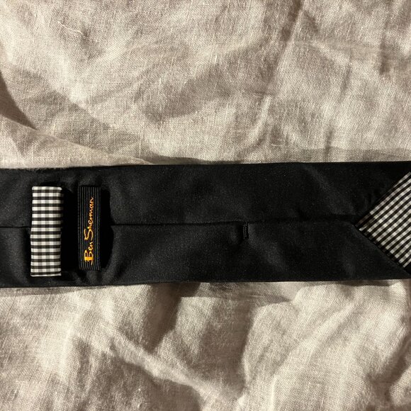 Just a bunch of ties - Picture 8 of 10